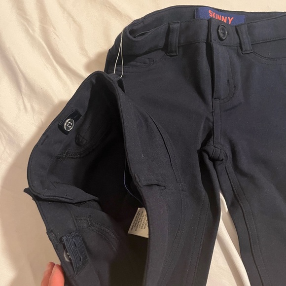 Brand new French toast pointe skinny uniform pants size 6 - Picture 2 of 3